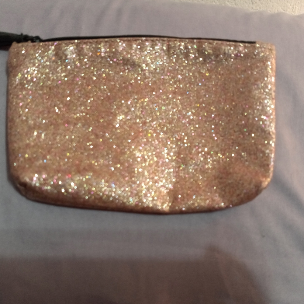 Ipsy makeup bag